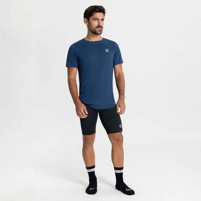 Rogelli Core hardloopshirt korte mouw heren blauw gedragen totaalshot.
