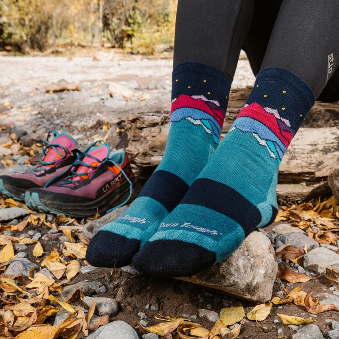 DARN TOUGH Women's Mirror Lake Micro Crew Midweight Hiking Socks 5025