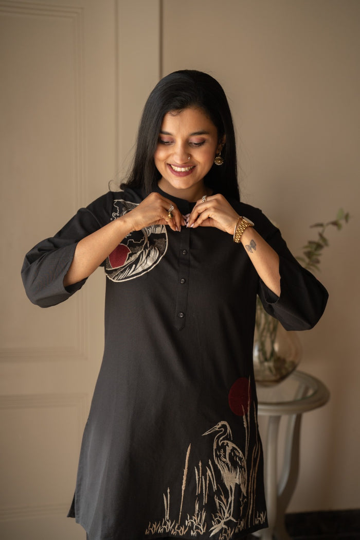 Aarya Elegant Slub Coord Set- Black