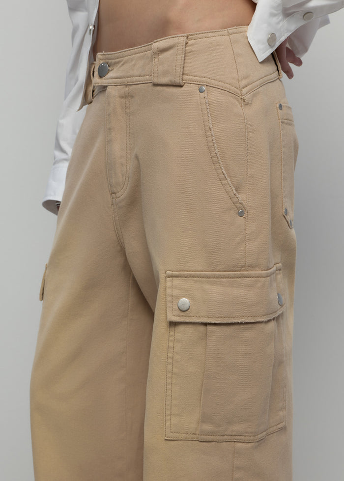 BEIGE ADJUSTABLE HEM STRAIGHT PANTS