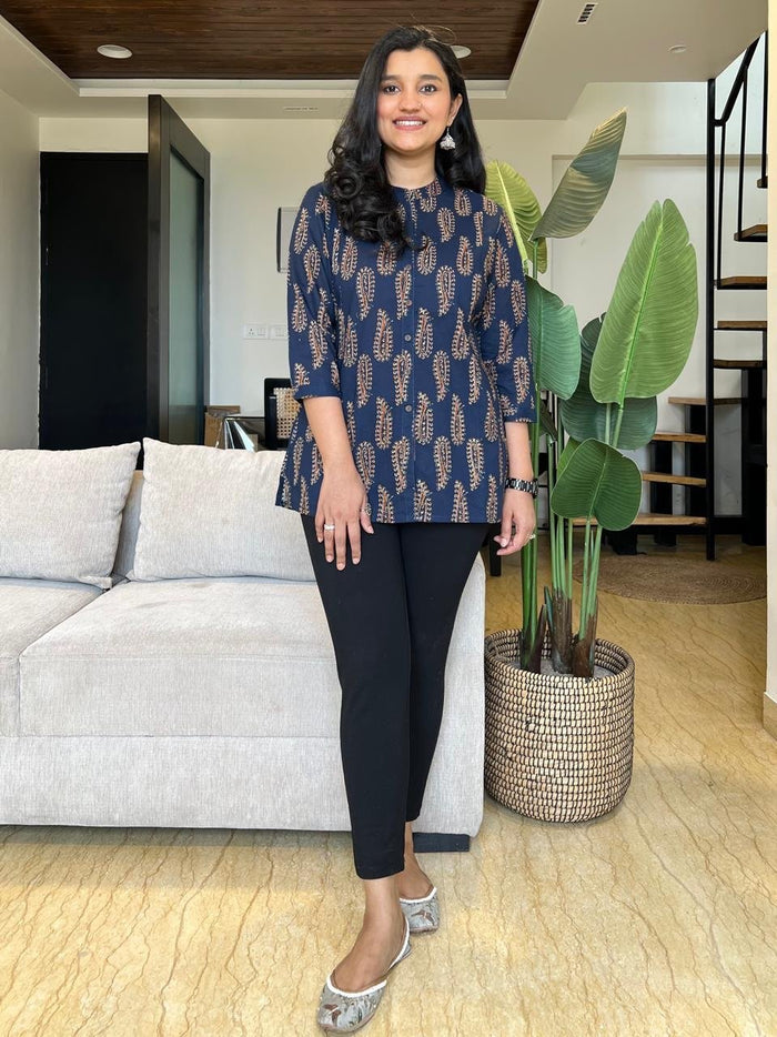 Cotton Short Top- Navy Paisley