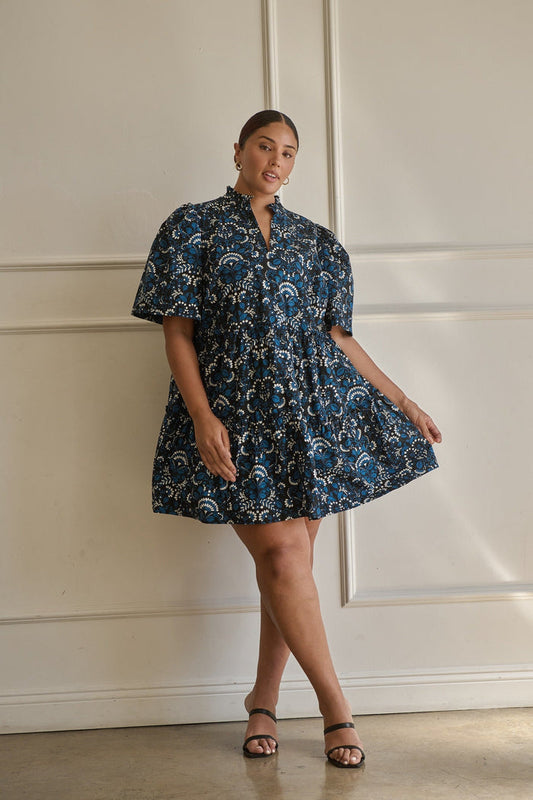 Etta Floral Dixie Split Neck Shift Dress Curve