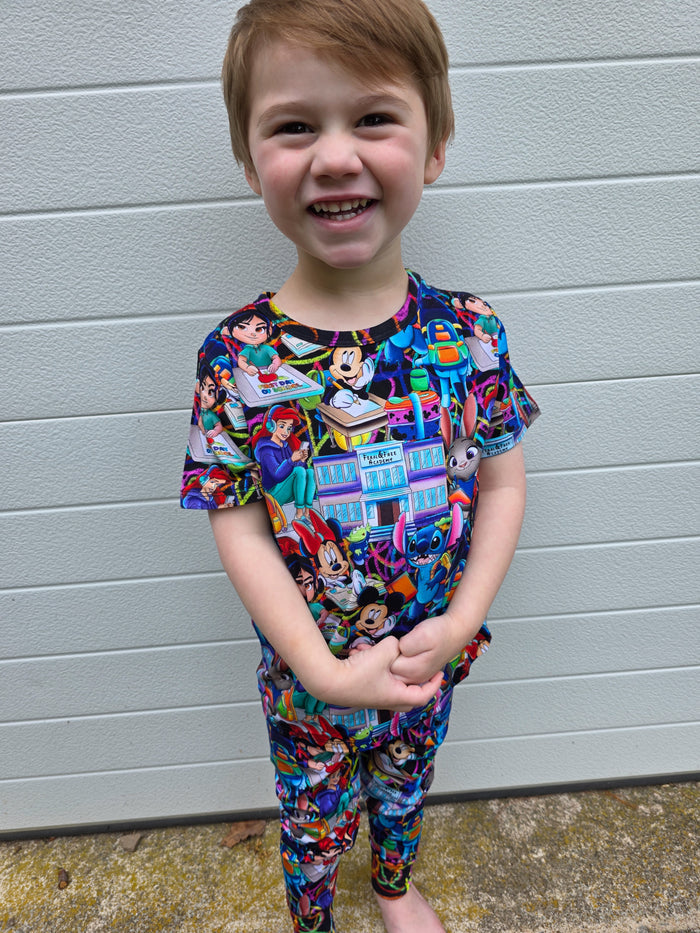 F&F Academy Magic Scholars Short Sleeve and Pants PJ Set