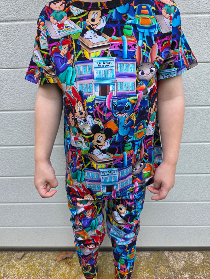 F&F Academy Magic Scholars Short Sleeve and Pants PJ Set