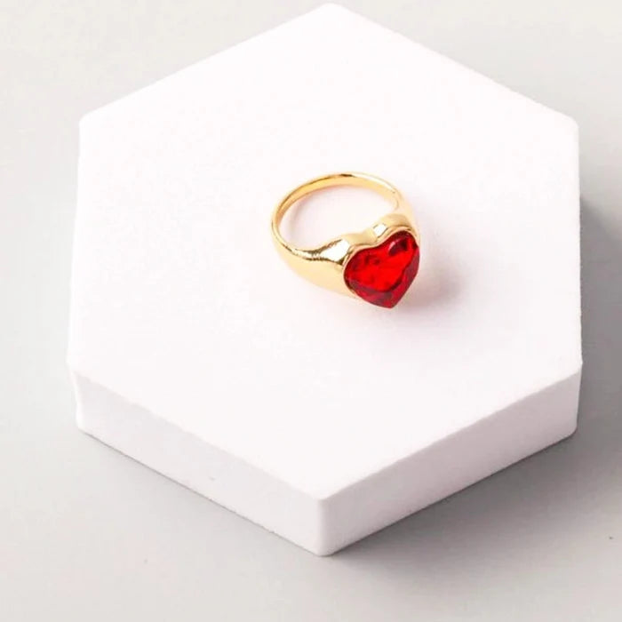 Heart of Gold: Vintage-Inspired Enamel Heart Rings (Set of 12)