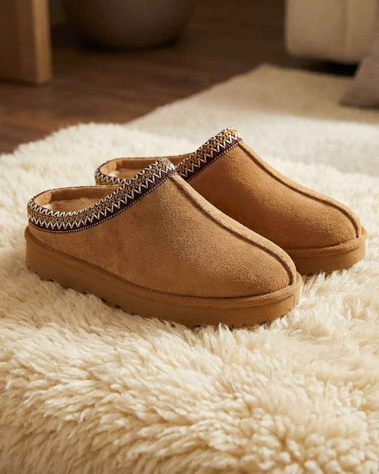 Lunar Piper Slip On Slipper - Lunar