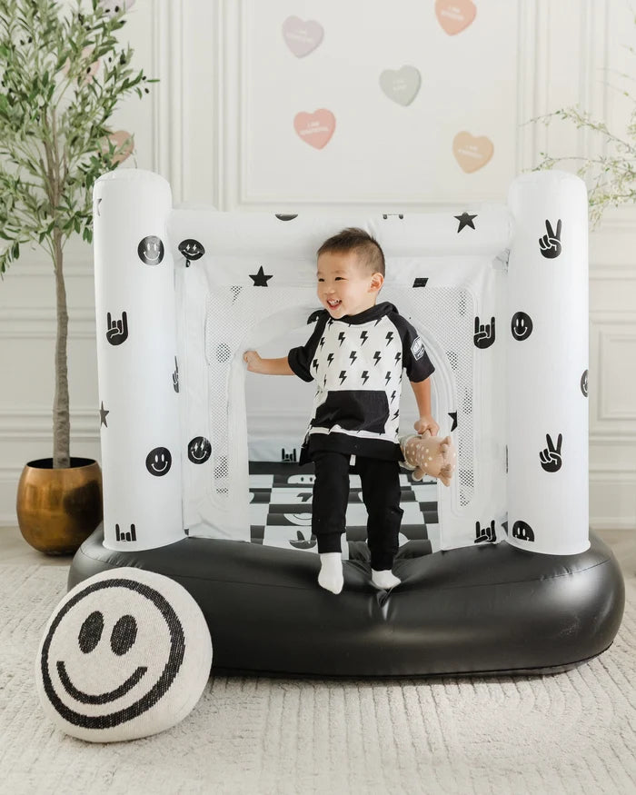 Magic Cordless Bounce House