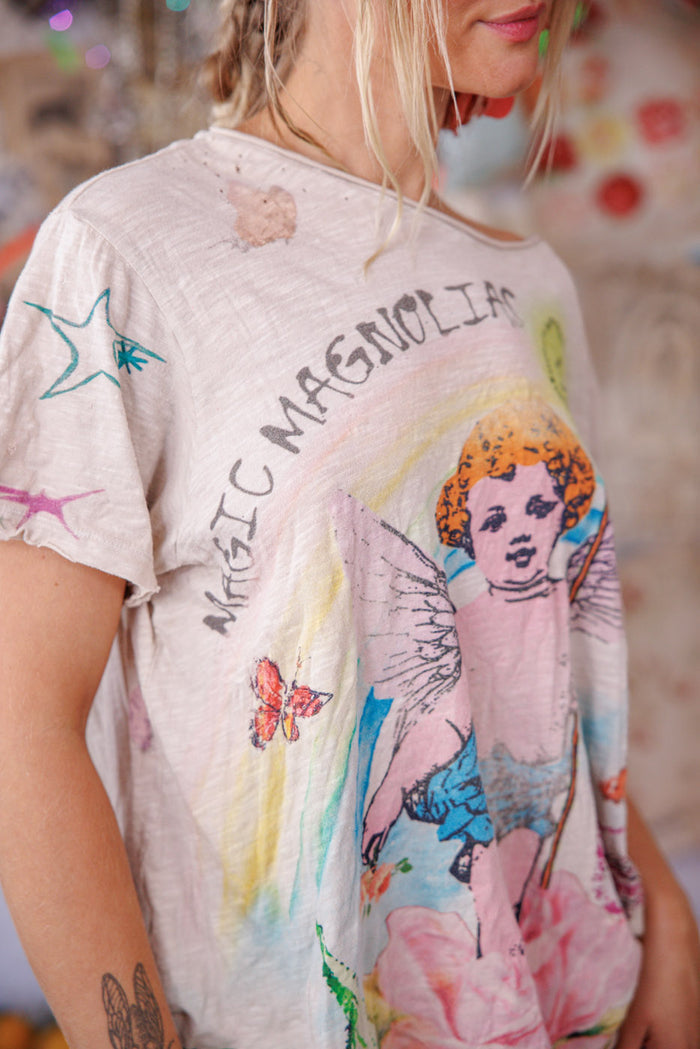 Magic Magnolias Tee