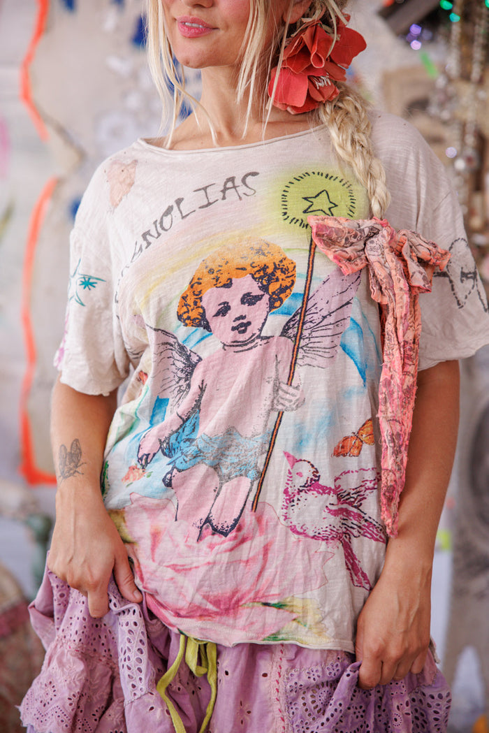 Magic Magnolias Tee
