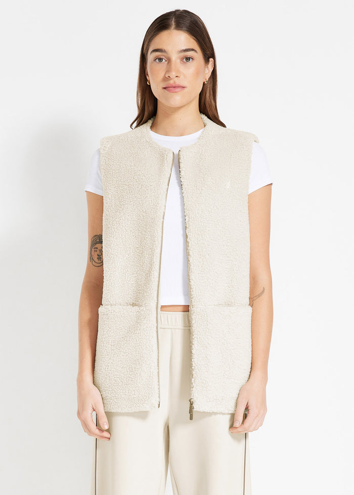 On Tour Vest