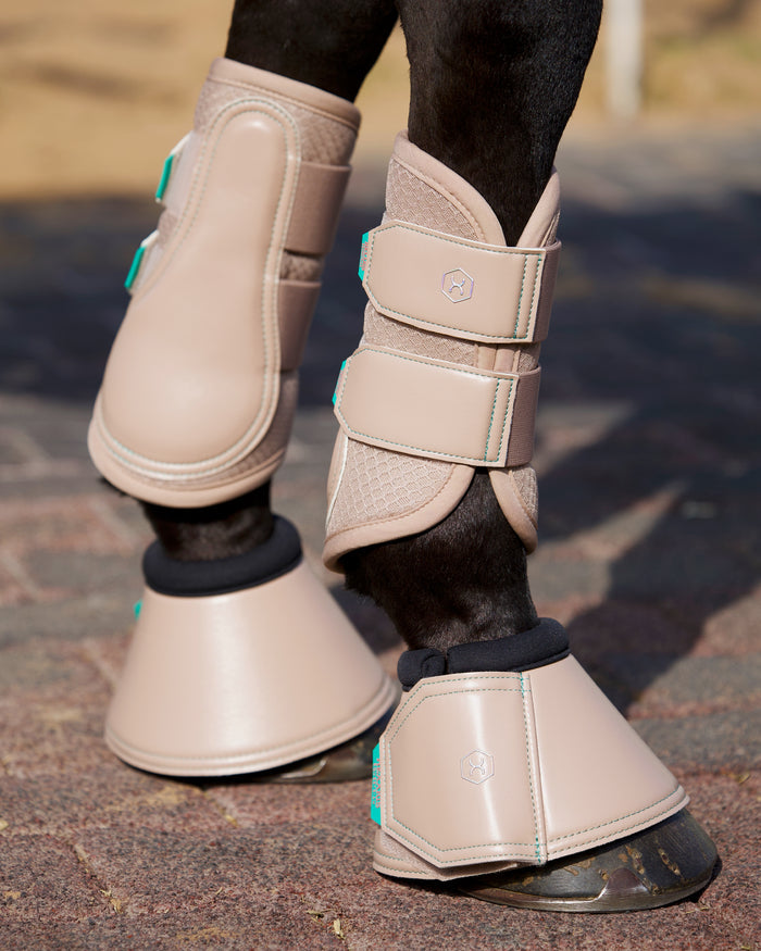 Paradiso Mesh Brushing Boots - Sand Beige