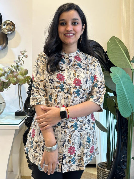 Rayon short Kurta- Off White Multi Floral