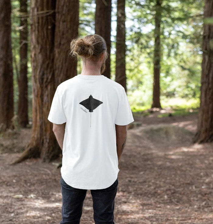 Spotted Eagle Ray  Long T Shirt DesignedbyJoost