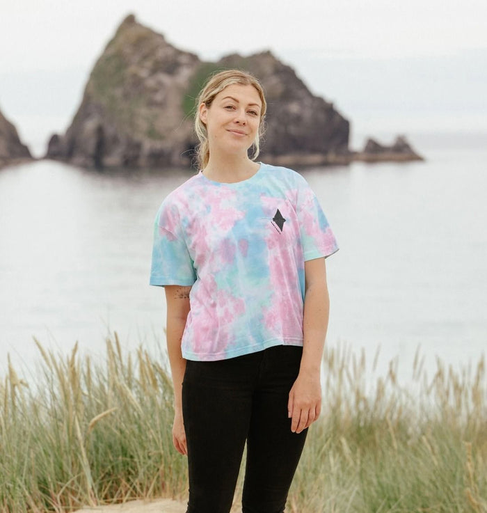 Spotted Eagle Ray  Long T Shirt DesignedbyJoost