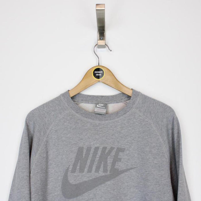 Vintage Nike Sweatshirt Medium