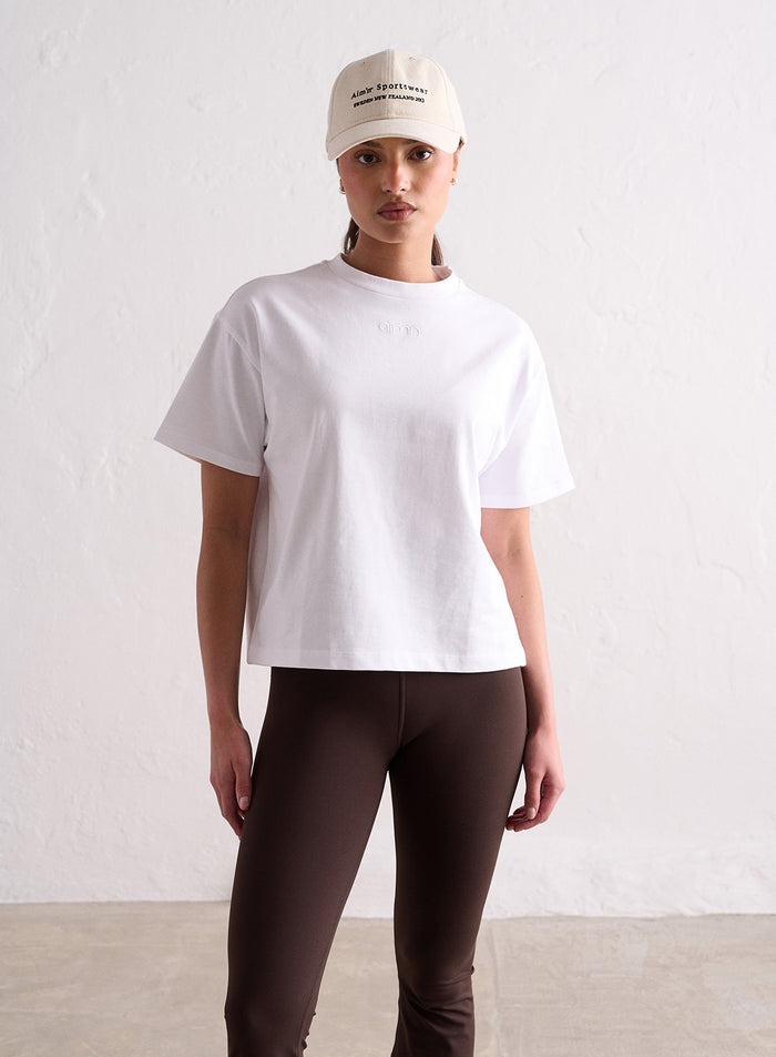[The model wears size XS and is 161 cm.]