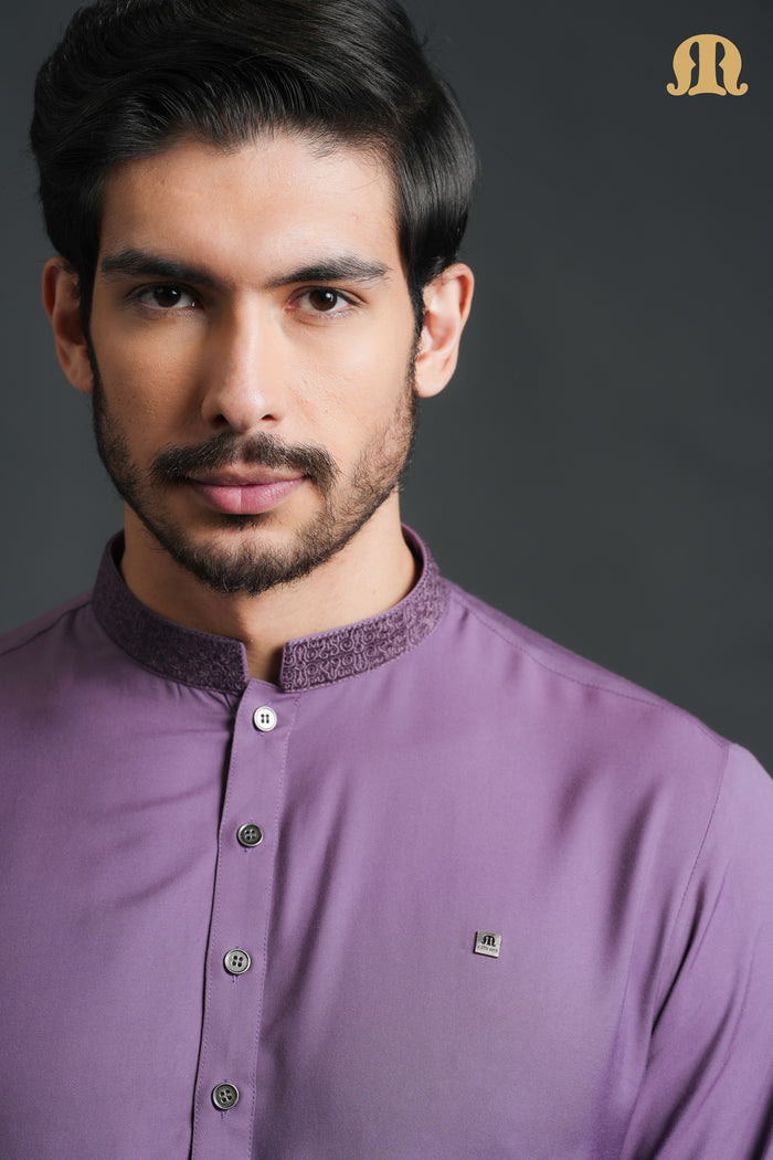Yavan Embriodered Purple Kurta Set Men
